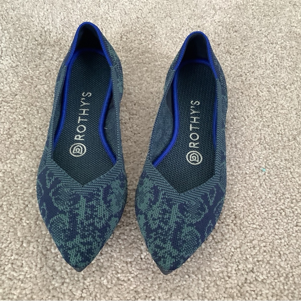 Rothy’s teal snakeskin points 6.5